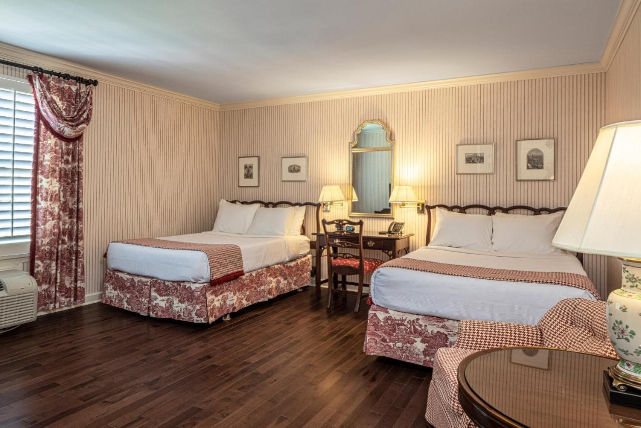 Baywood Conference And Lodging Center Coraopolis Buitenkant foto