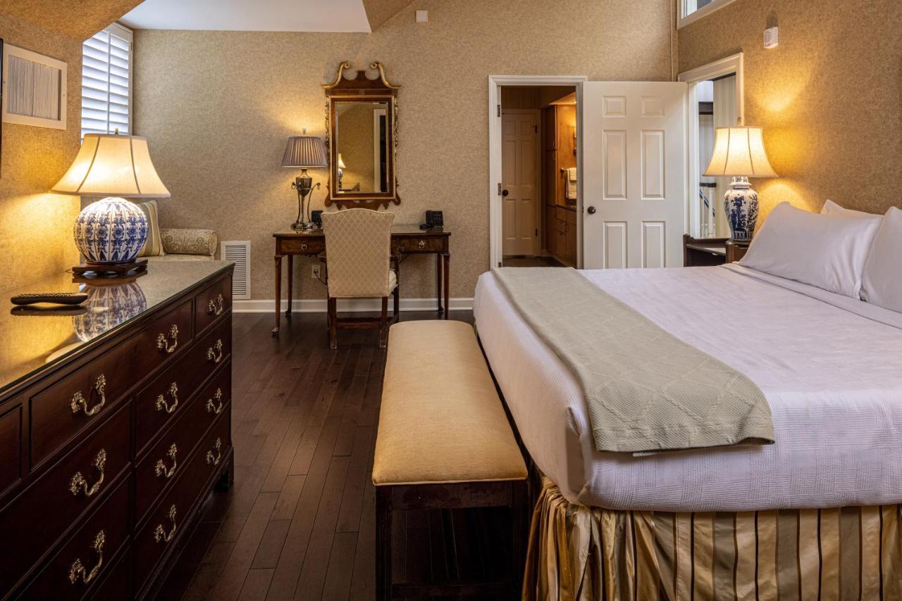 Baywood Conference And Lodging Center Coraopolis Buitenkant foto